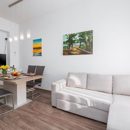 Apartment Caterina Rovinj Exterior foto